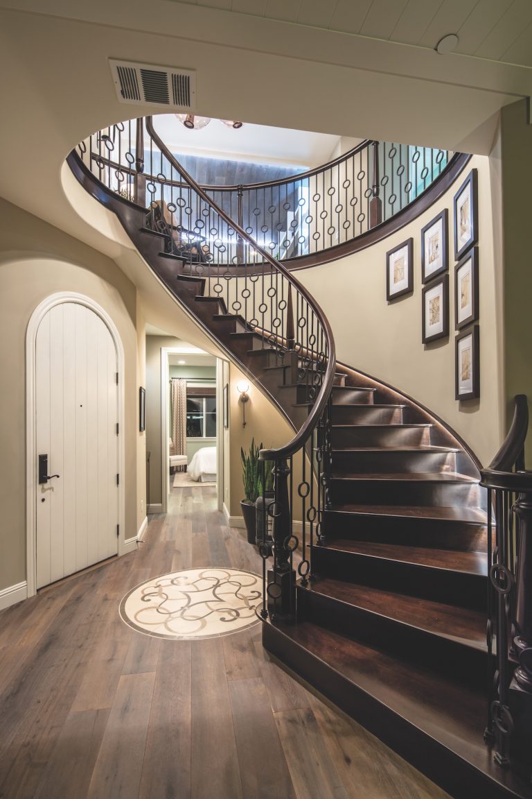 17 Amazing Entrances You Can Come Home To | Build Beautiful