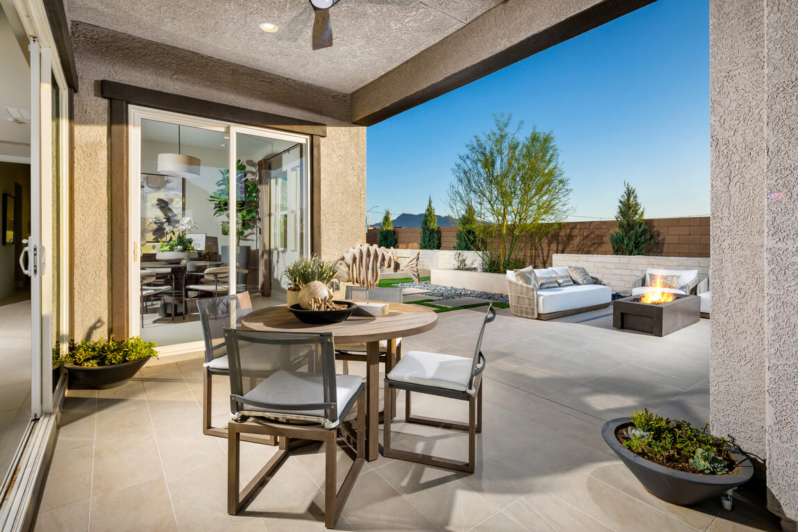 https://www.tollbrothers.com/blog/wp-content/uploads/2023/07/Everleigh-at-Cadence_Kelton_Covered-Patio_conversion1.jpg